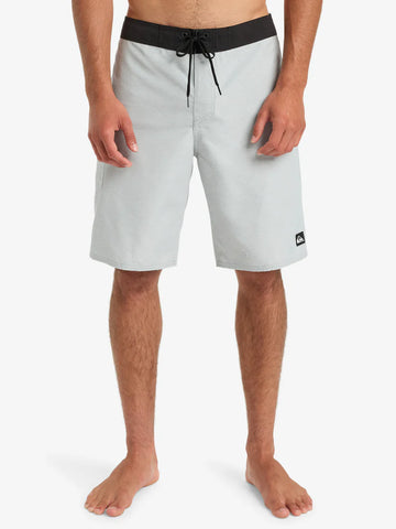 QUIKSILVER MENS EVERYDAY SOLID 20 BOARDSHORTS - QUARRY