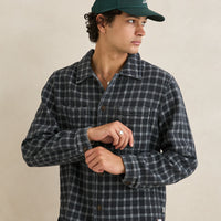 RHYTHM SCRIPT TRUCKER CAP - GREEN