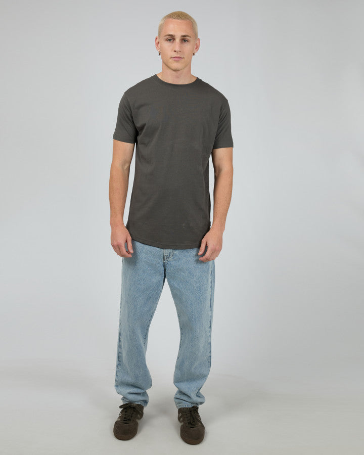 SILENT THEORY SOLID TAIL TEE - COAL