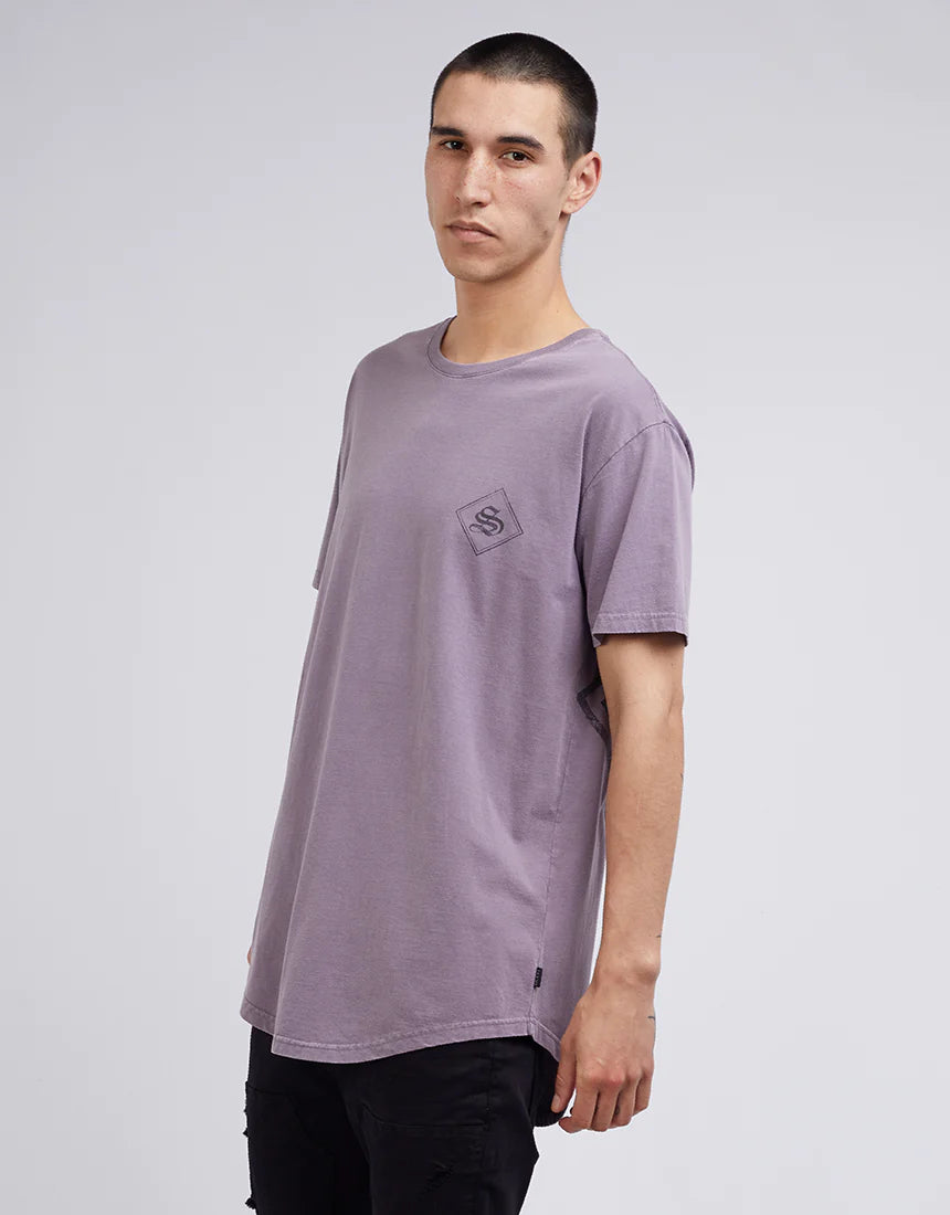 SILENT THEORY DIAMOND SCOOP TEE