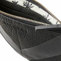 RIP CURL HALF MOON LEATHER CLUTCH
