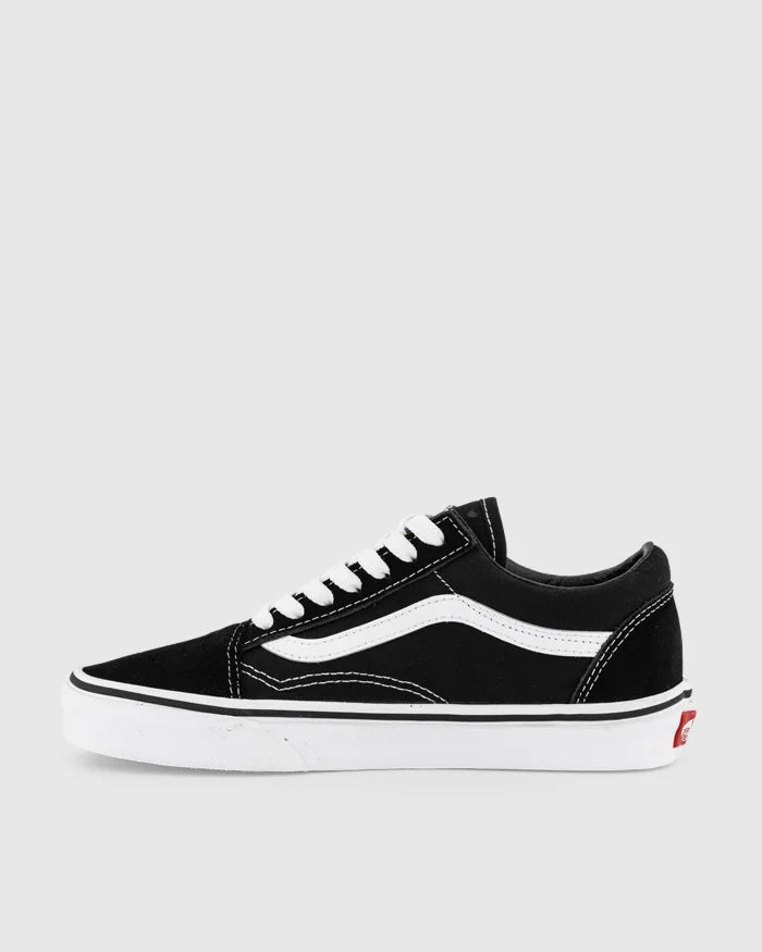 SHOP VANS OLD SKOOL ONLINE WITH CHOZEN SURF